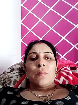 Hot ree85 online show from March 20, 2026, 10:05 am