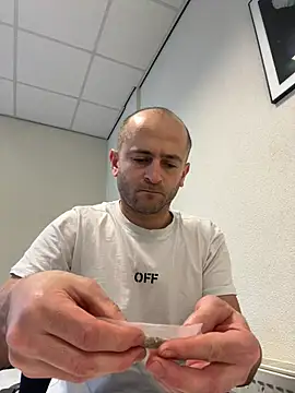 Majestik1 online show from February 17, 2026, 1:30 pm