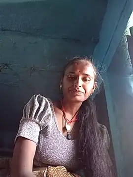 Snapshot of Jan_692 chatting on February 9, 2026, 8:12 am Jan 692 online show from February 9, 2026, 8:12 am