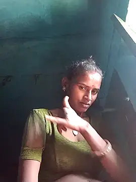 Snapshot of Jan_692 chatting on February 8, 2026, 6:44 am Jan 692 online show from February 8, 2026, 6:44 am