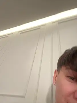 ravenryx online show from April 9, 2026, 12:11 pm