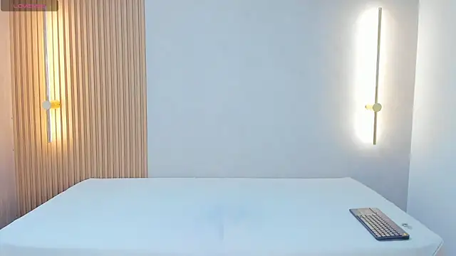 ciara brownn online show from March 25, 2026, 11:09 am