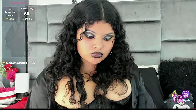 Jessica Beltrann online show from April 16, 2026, 9:39 pm