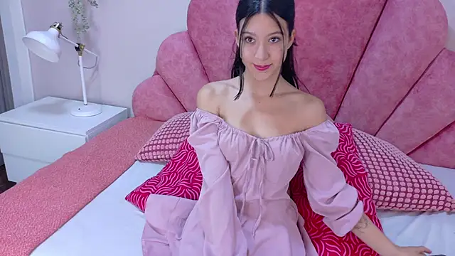 AmberStonne   online show from March 24, 2026, 2:55 am