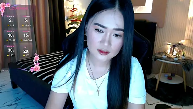 simplykhate online show from June 3, 2026, 1:28 am