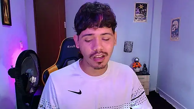 cum park1 online show from April 17, 2026, 4:21 pm