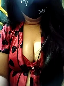 Snapshot of couple_fun_ chatting on February 25, 2026, 11:48 pm couple fun online show from February 25, 2026, 11:48 pm