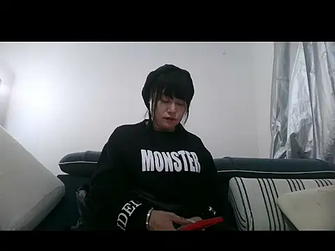 Snapshot of gml050226 chatting on January 8, 2026, 3:18 pm gml050226 online show from January 8, 2026, 3:18 pm