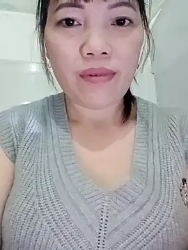 Snapshot of Sana-vn chatting on February 18, 2026, 4:25 pm Sana-vn online show from February 18, 2026, 4:25 pm