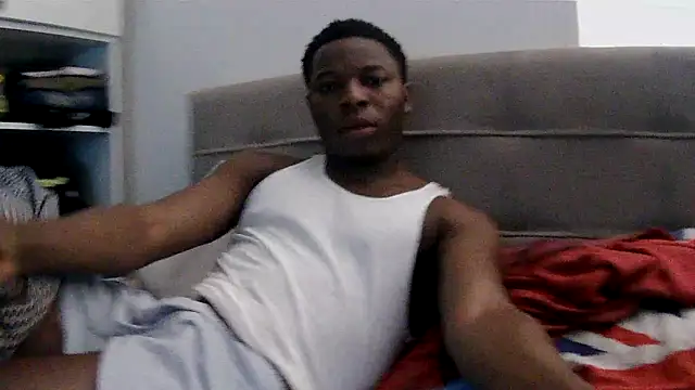 Bigchocco online show from April 18, 2026, 12:18 pm