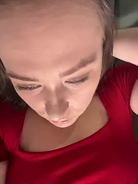 BettySquirtson online show from January 11, 2026, 8:32 am