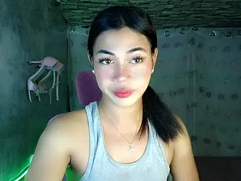 Margalona  online show from April 14, 2026, 8:08 am