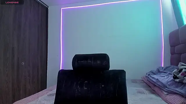 maazikeenx online show from March 11, 2026, 1:27 pm