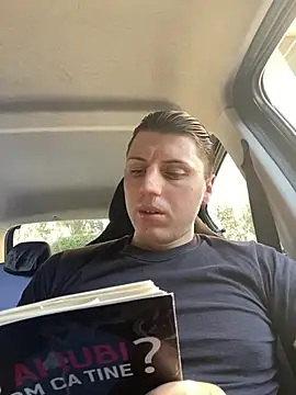 allee2206 online show from April 4, 2026, 3:07 pm