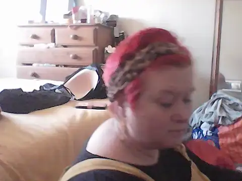 BustyRedxx online show from March 28, 2026, 3:57 pm