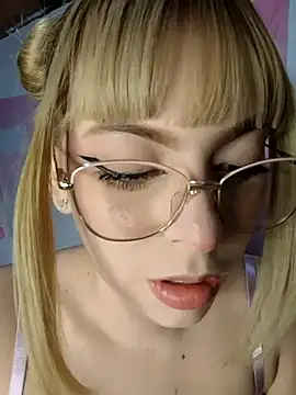 neptunebaby online show from January 11, 2026, 3:02 am