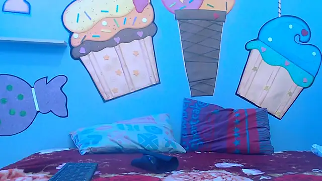 skinnysexzara18 online show from February 22, 2026, 1:30 am