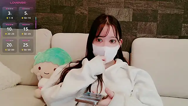 Mayu 000 online show from April 2, 2026, 12:12 pm