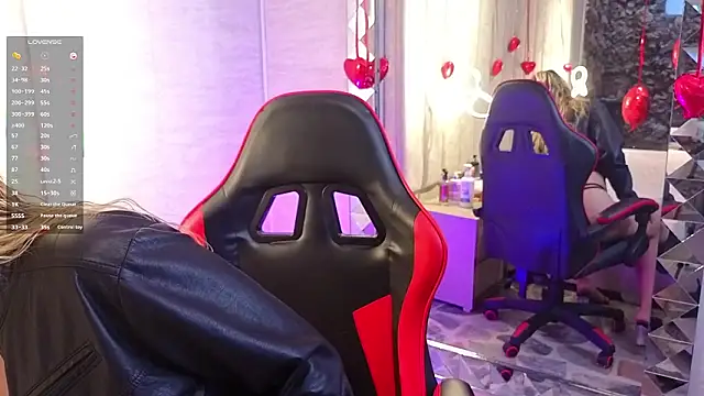 JulieDeep online show from February 12, 2026, 1:44 pm