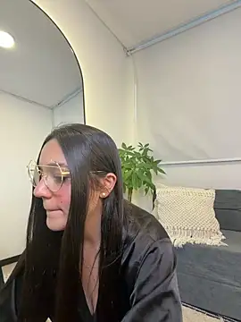 Snapshot of EVA_WILD1 chatting on February 13, 2026, 9:37 pm EVA WILD1 online show from February 13, 2026, 9:37 pm