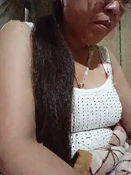 Snapshot of Agnes-baby chatting on June 30, 2026, 11:38 pm Agnes-baby online show from June 30, 2026, 11:38 pm