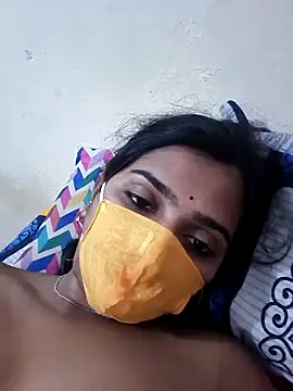 Hotty-Couple26 online show from January 7, 2026, 5:40 pm