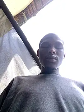 kwandero1234 online show from January 15, 2026, 7:34 am