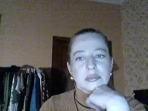 Miralisse online show from February 28, 2026, 10:42 pm