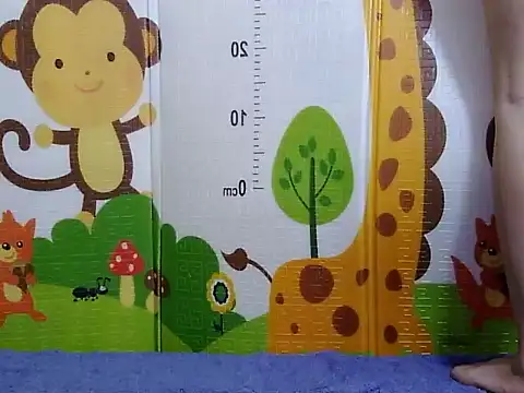 Snapshot of Ava_sexy99 chatting on February 12, 2026, 12:10 am Ava sexy99 online show from February 12, 2026, 12:10 am