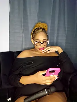 Sultrydiva1 online show from January 11, 2026, 1:45 am