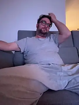 Dominic2295 online show from February 21, 2026, 4:47 am