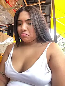 Mishell Sharman  online show from January 16, 2026, 1:48 pm