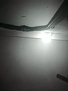 Snapshot of momo_loves chatting on March 2, 2026, 1:18 pm momo loves online show from March 2, 2026, 1:18 pm