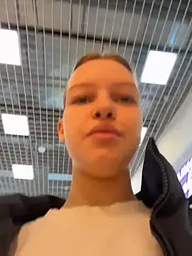 AshleyMur online show from March 31, 2026, 5:42 am