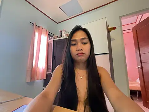 Mira Janee online show from February 9, 2026, 3:37 am