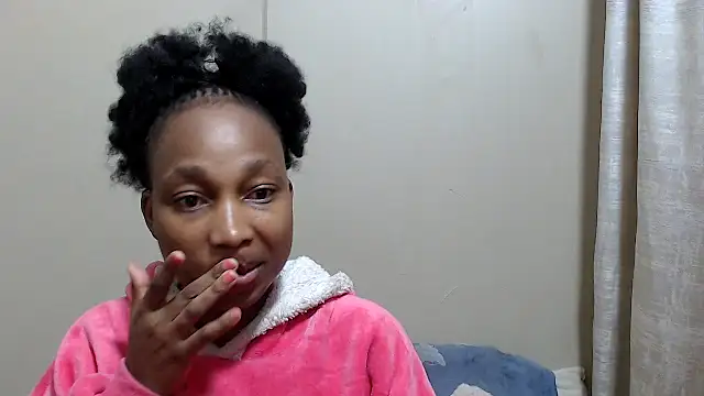 ExtraDoll online show from April 15, 2026, 6:08 am