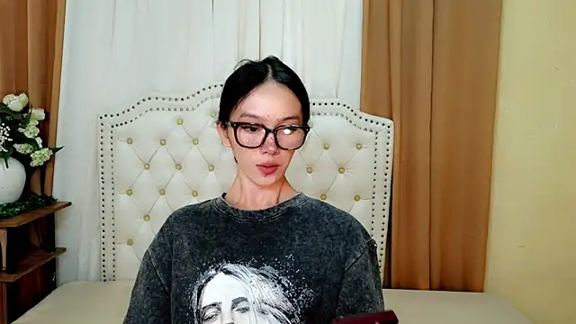 Snapshot of SweetcockAsian chatting on March 2, 2026, 12:00 am SweetcockAsian online show from March 2, 2026, 12:00 am