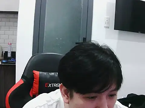 Snapshot of Jaykubu chatting on January 6, 2026, 4:11 pm Jaykubu online show from January 6, 2026, 4:11 pm