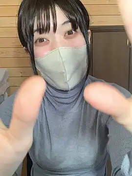 minami room online show from March 23, 2026, 5:07 am