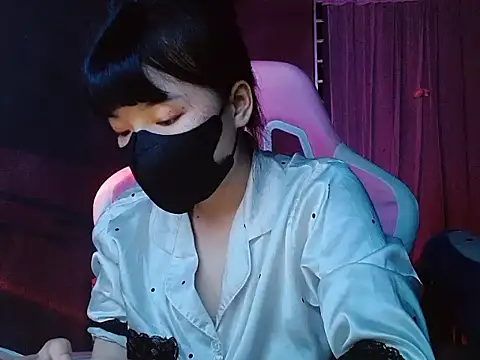 -Tamy- online show from February 28, 2026, 3:11 pm