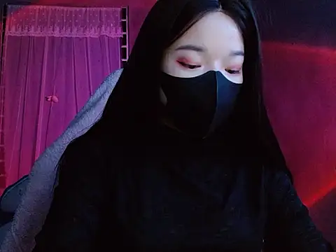 -Tamy- online show from February 7, 2026, 4:59 pm