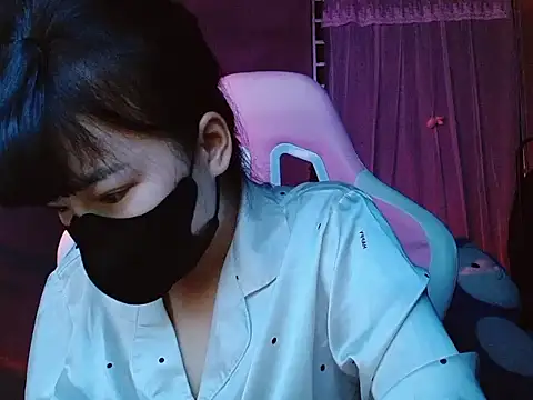 -Tamy- online show from March 8, 2026, 3:37 pm