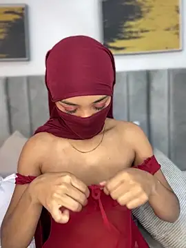 Snapshot of _Tariq chatting on February 17, 2026, 11:51 am Tariq online show from February 17, 2026, 11:51 am