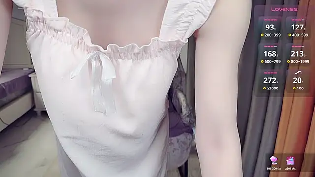 NolanMia online show from April 16, 2026, 11:18 pm