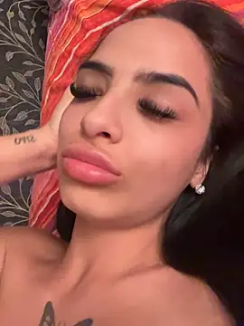 Evelin199 online show from May 31, 2026, 6:20 pm