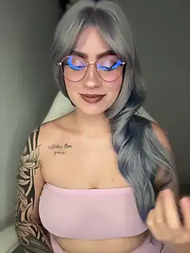 kuritto  online show from April 16, 2026, 3:18 am