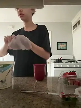 jojosbizarrelyf online show from February 14, 2026, 2:39 pm