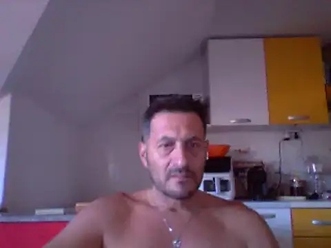 colosone online show from October 9, 2025, 9:43 am