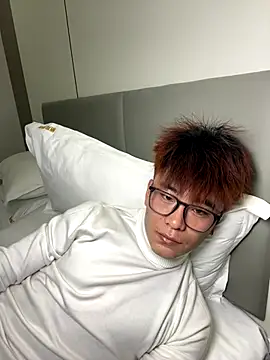 linfei123321 online show from January 8, 2026, 9:48 am