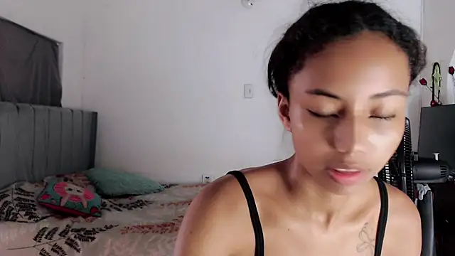 linda brown  online show from February 26, 2026, 12:49 pm